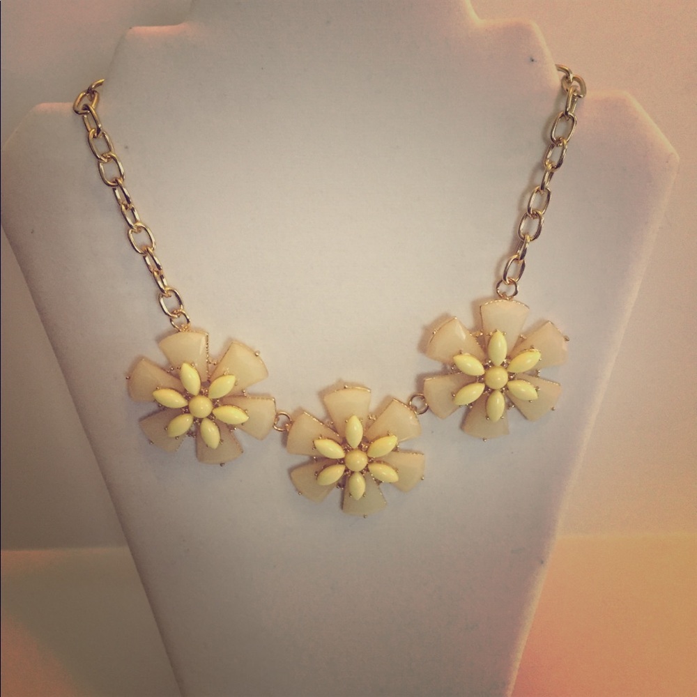 Summer necklace